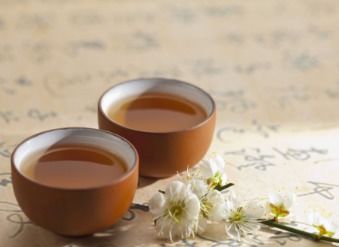 茶八度歐包與茶產(chǎn)品 融合健康與美學(xué)的店鋪體驗(yàn)